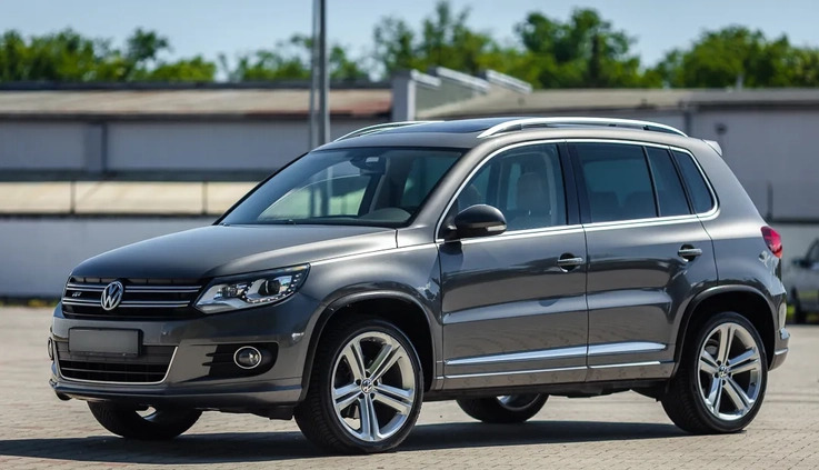 Volkswagen Tiguan cena 66900 przebieg: 186000, rok produkcji 2014 z Borne Sulinowo małe 326